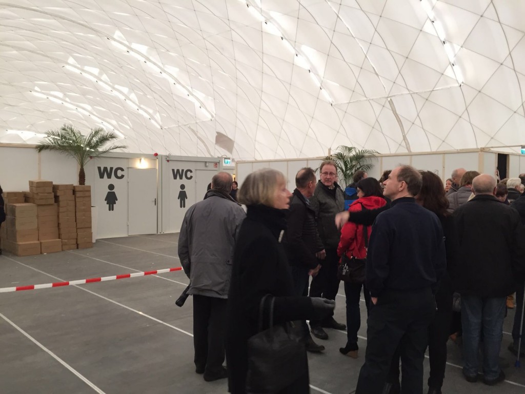 Hala Pneumatyczna InterHall dla uchodźców w Dortmundzie, InterHall Sp. z o.o. - Budowa hal sportowych hala pneumatyczna