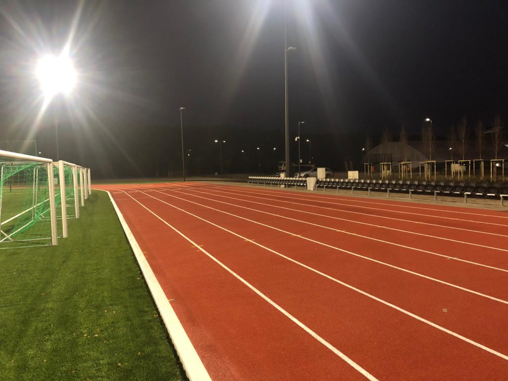 ZAKOŃCZYLIŚMY BUDOWĘ STADIONU LEKKOATLETYCZNEGO UNIWERSYTECKICH OBIEKTÓW SPORTOWYCH W POZNANIU, InterHall Sp. z o.o. - Budowa hal sportowych poznań