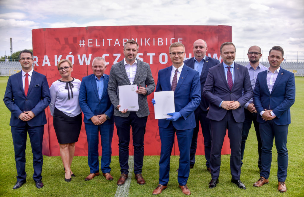 STADION PIŁKARSKI RAKÓW CZĘSTOCHOWA ZOSTANIE PRZEBUDOWANY, InterHall Sp. z o.o. - Budowa hal sportowych