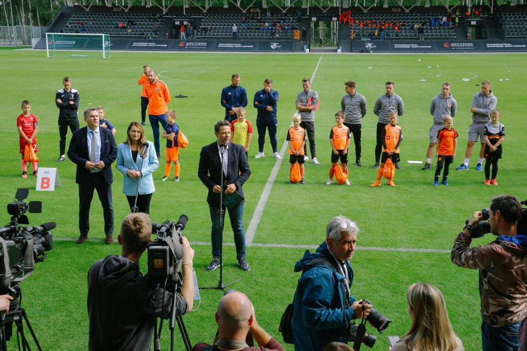 Nowoczesna baza treningowa dla piłkarzy – Ośrodek Hutnik Warszawa, InterHall Sp. z o.o. - Budowa hal sportowych