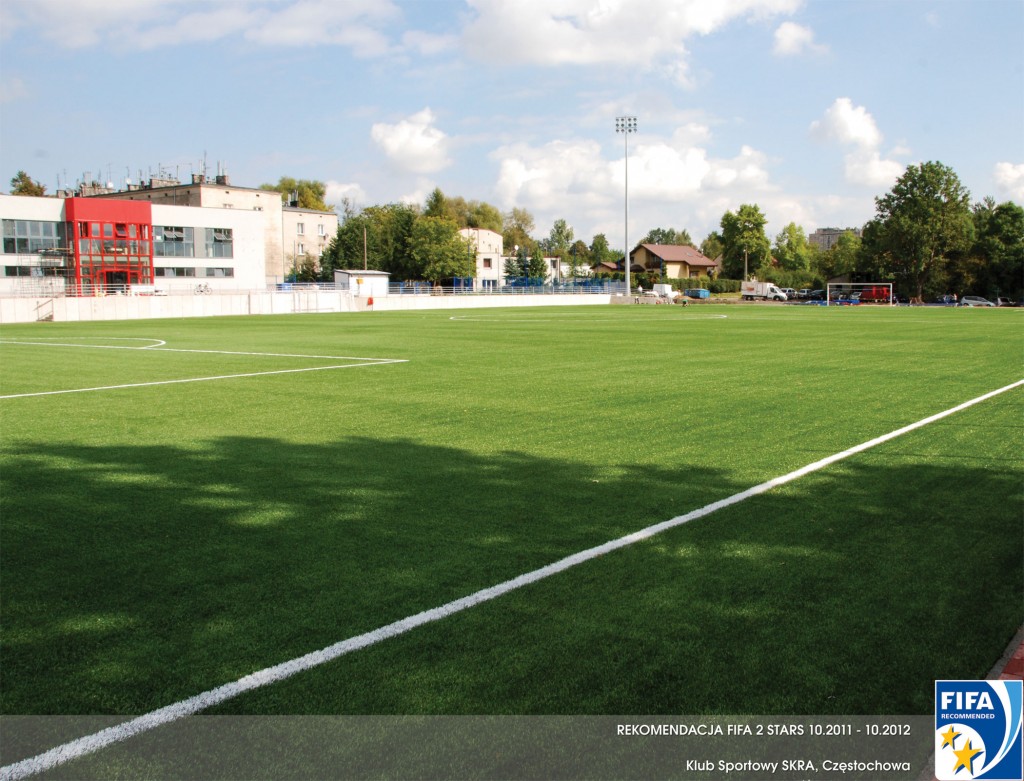 skra boisko pełnowymiarowe