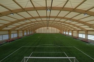 Hala łukowa nad boiskiem „Orlik” w Świętochłowicach